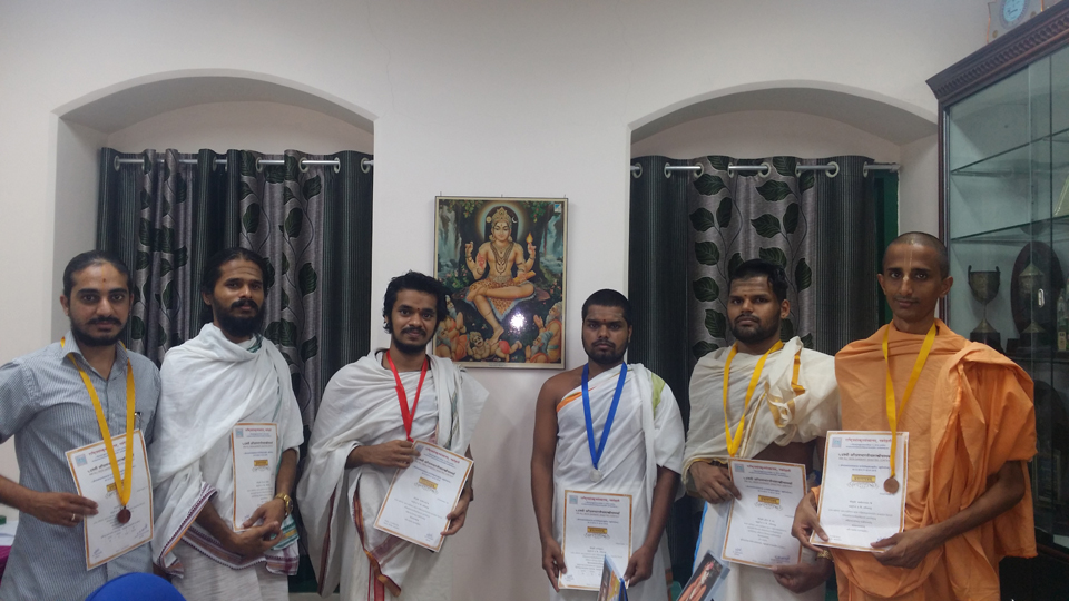 Students of our College bag Gold, Silver & Bronze Medals in various contests of the All India Sanskrit Elocution Contest, 2016